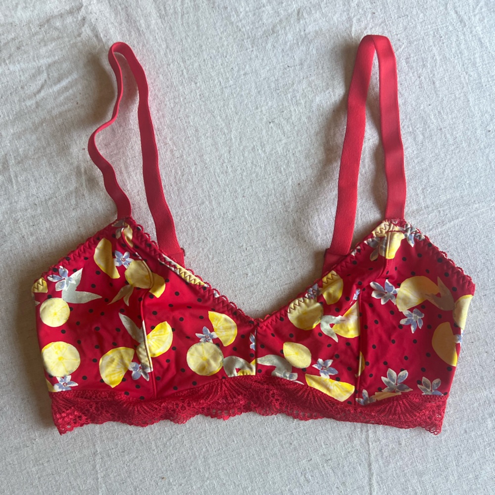 Free People Intimately—Red Yellow Lemon Print Wireless Silky Unlined Bralette—M